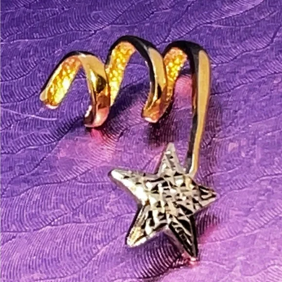 10K W/Y Gold Shooting Star Slide Pendant - Picture 6 of 16